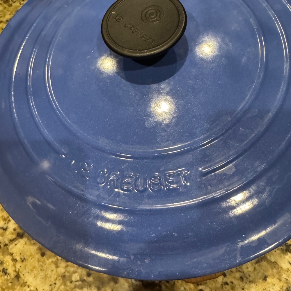 Le Creuset Enameled Cast Iron Signature Round Dutch Oven, 5.5 qt., Cerise - Picture 2 of 3